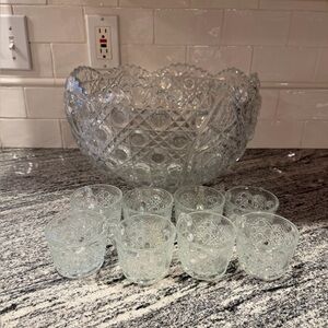 Vintage LE Smith Huge Glass Punch Bowl Set Daisy & Button 8 Cups